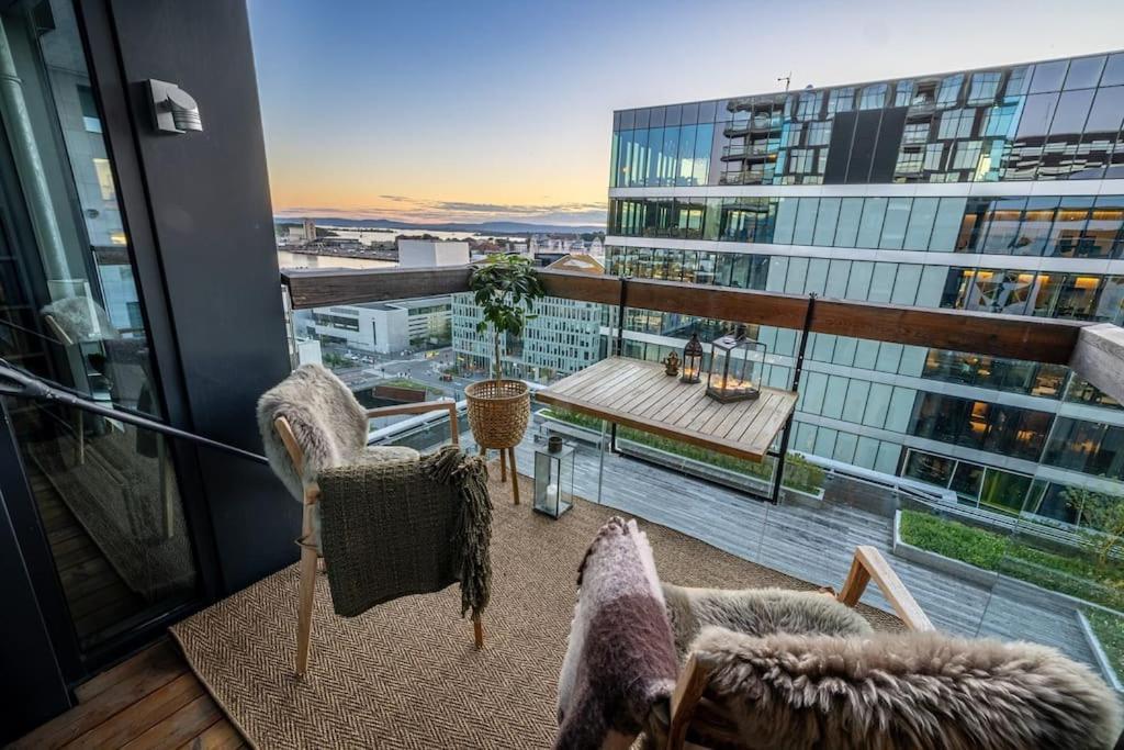 Modern 2Bed Room Sea View Apartment @ Oslo Barcode Exterior photo